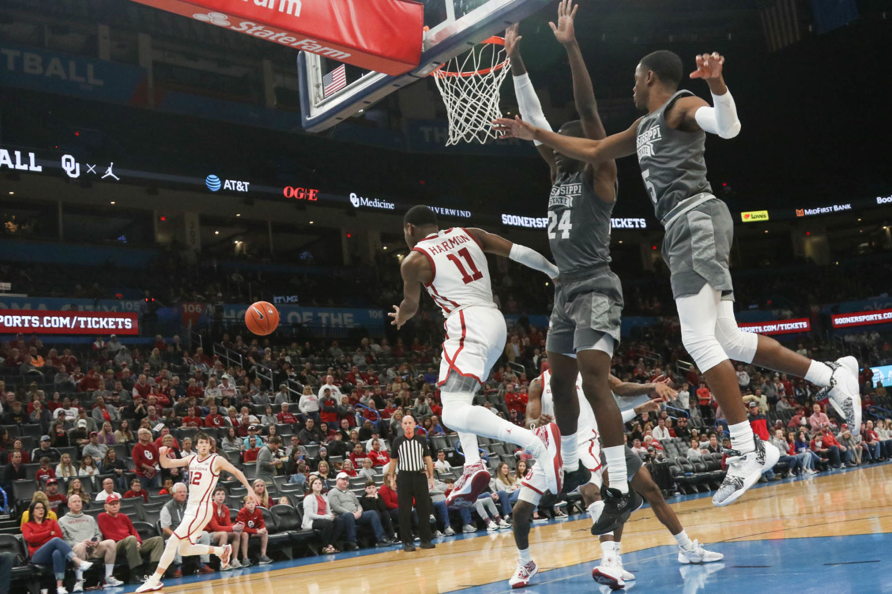 De'vion Harmon & Austin Reaves